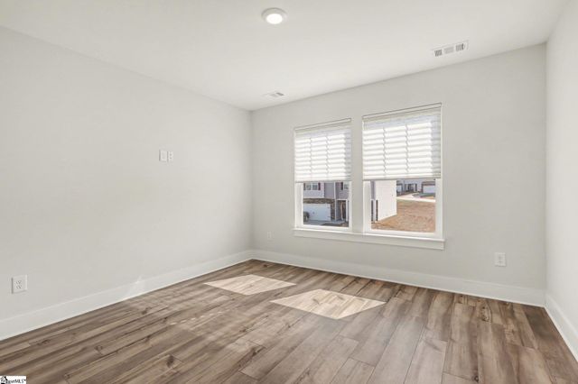 513 Fenwick Drive, Woodruff, SC 29388