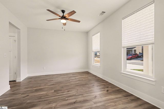 513 Fenwick Drive, Woodruff, SC 29388