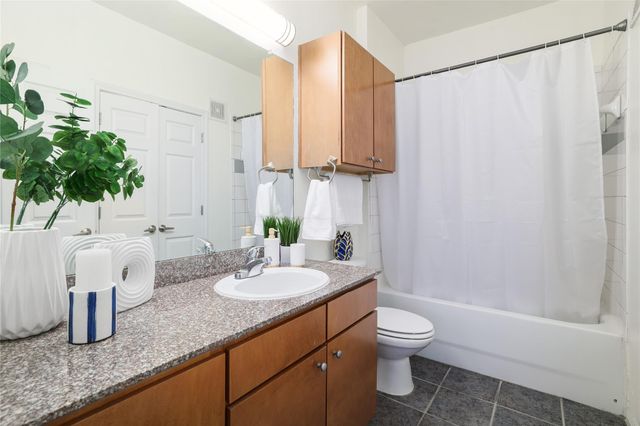 2502 Leon ST 208, Austin, TX 78705