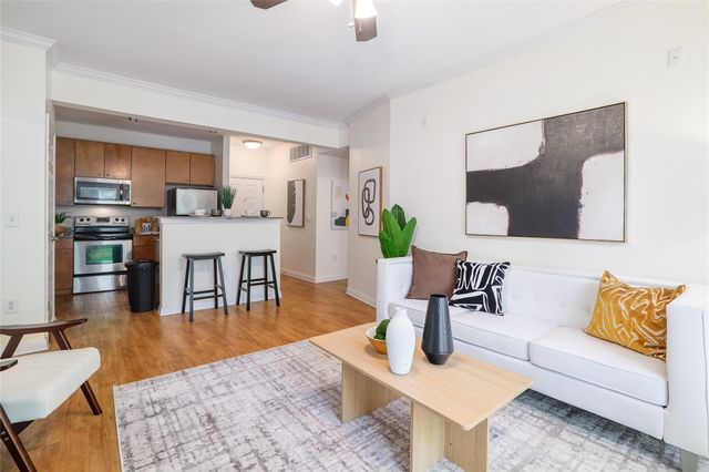 2502 Leon ST 208, Austin, TX 78705