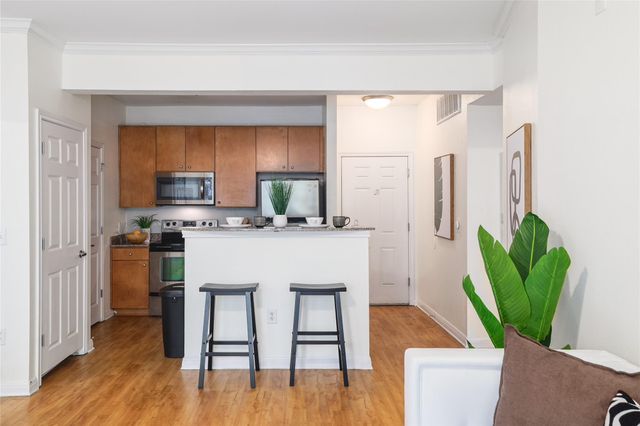 2502 Leon ST 208, Austin, TX 78705