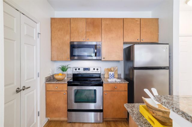 2502 Leon ST 208, Austin, TX 78705