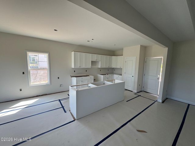 238 Ashley Heights Drive, Aberdeen, NC 28315