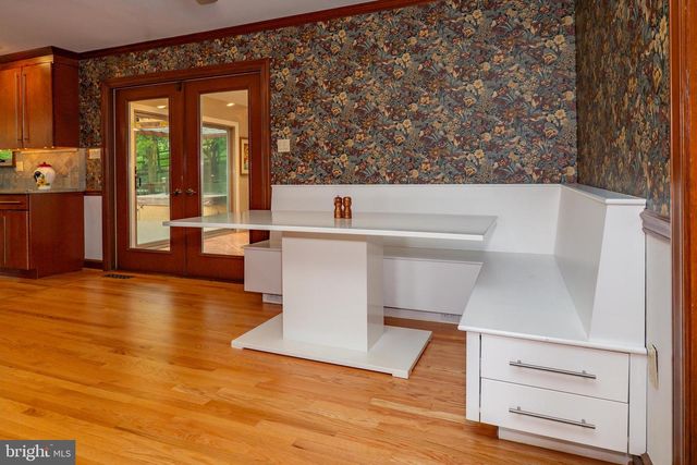 427 UPPER PIKE CREEK RD, Newark, DE 19711