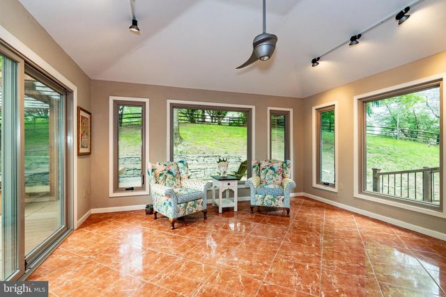 427 UPPER PIKE CREEK RD, Newark, DE 19711