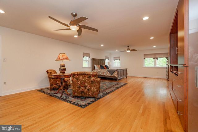 427 UPPER PIKE CREEK RD, Newark, DE 19711