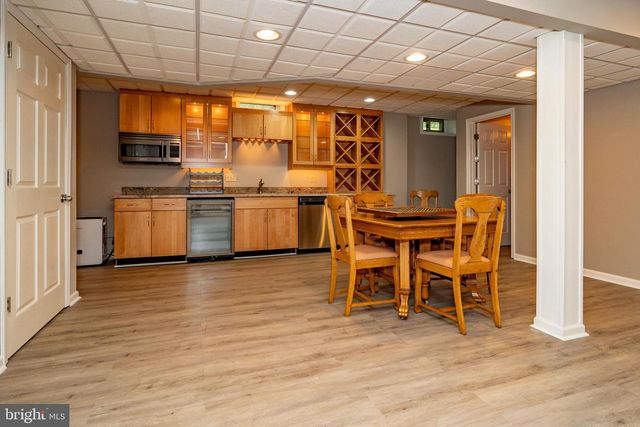 427 UPPER PIKE CREEK RD, Newark, DE 19711