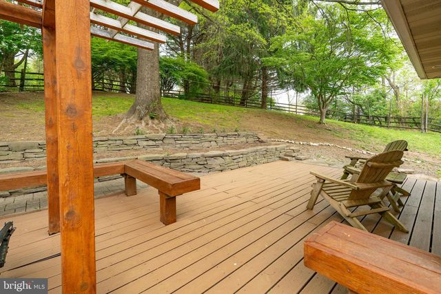 427 UPPER PIKE CREEK RD, Newark, DE 19711