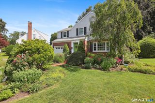 22 Concord Road, Danbury, CT 06810
