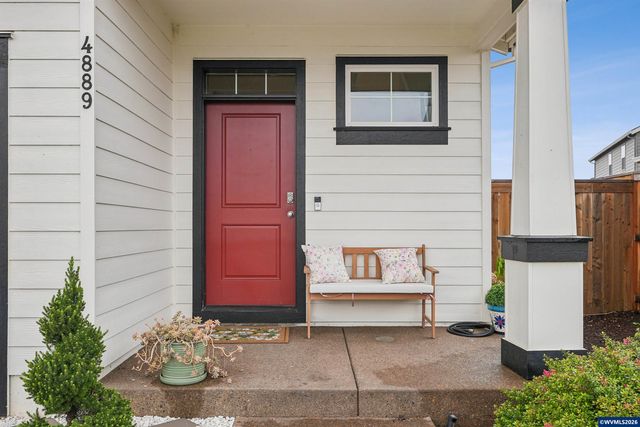 4889 Navigation Av NE, Salem, OR 97305
