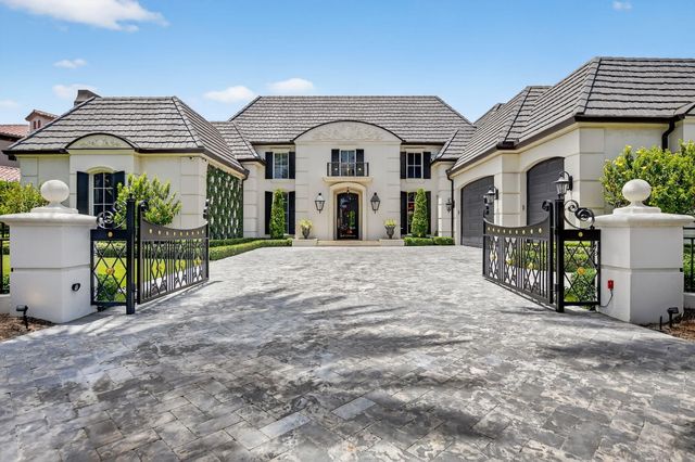 377 E Coconut Palm Road, Boca Raton, FL 33432