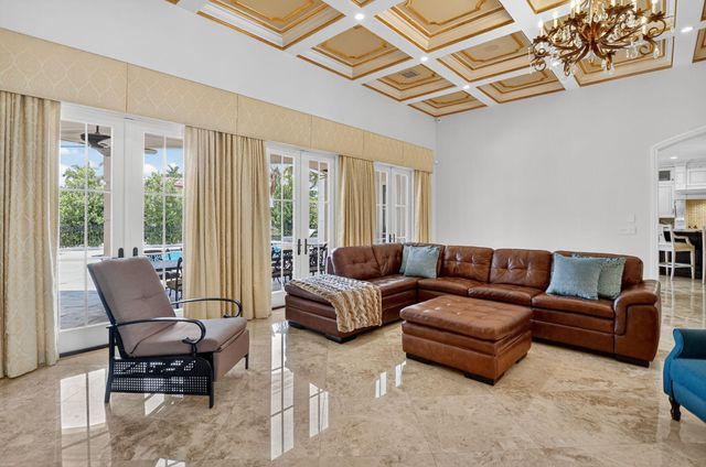 377 E Coconut Palm Road, Boca Raton, FL 33432