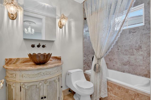 377 E Coconut Palm Road, Boca Raton, FL 33432