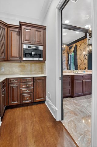 377 E Coconut Palm Road, Boca Raton, FL 33432