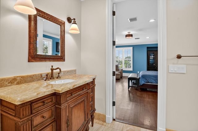 377 E Coconut Palm Road, Boca Raton, FL 33432