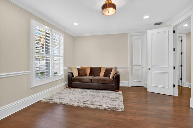 377 E Coconut Palm Road, Boca Raton, FL 33432