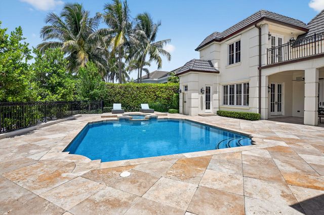 377 E Coconut Palm Road, Boca Raton, FL 33432