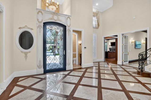 377 E Coconut Palm Road, Boca Raton, FL 33432