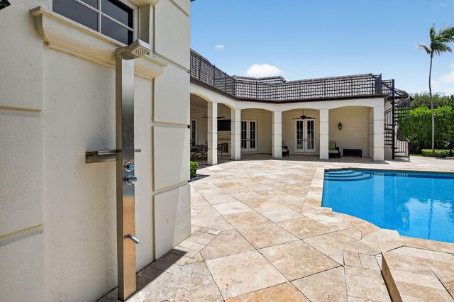 377 E Coconut Palm Road, Boca Raton, FL 33432