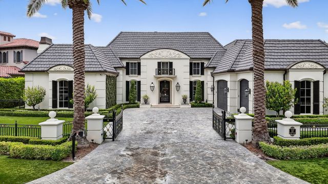 377 E Coconut Palm Road, Boca Raton, FL 33432