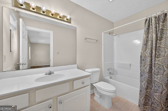 5 Hearthstone Drive, Stockbridge, GA 30281