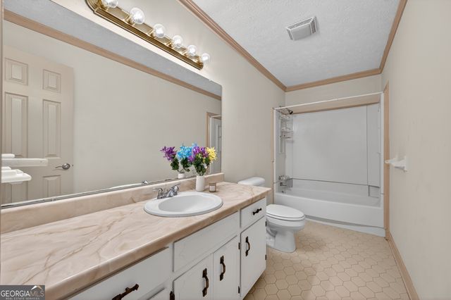 5 Hearthstone Drive, Stockbridge, GA 30281