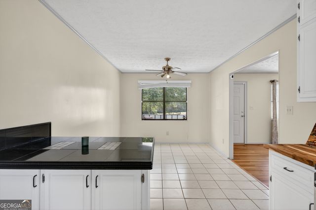 5 Hearthstone Drive, Stockbridge, GA 30281