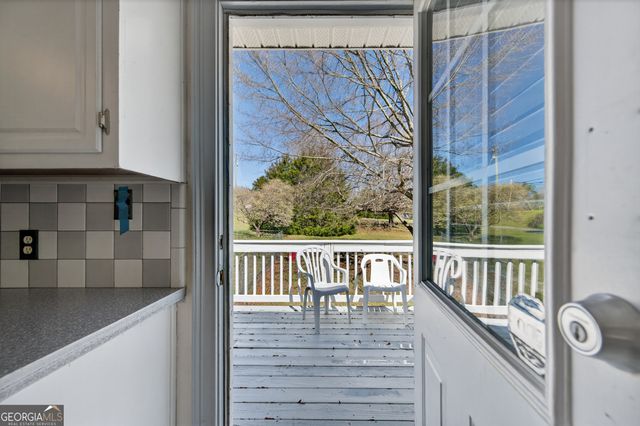 5 Hearthstone Drive, Stockbridge, GA 30281