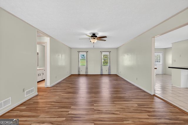 5 Hearthstone Drive, Stockbridge, GA 30281