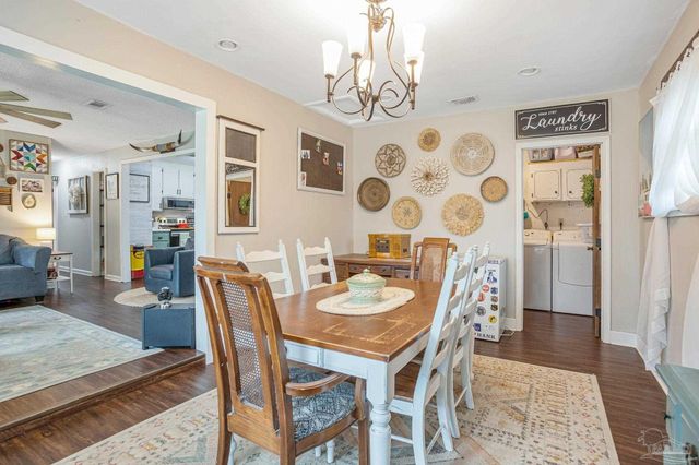 2511 W Kingsfield Dr, Cantonment, FL 32533