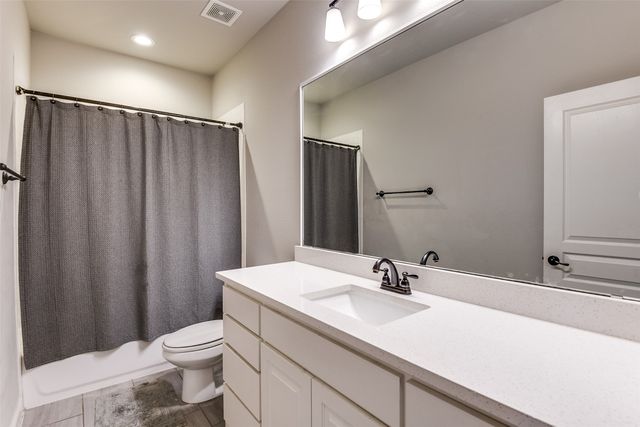 201 Evening Fire Drive, Waxahachie, TX 75167