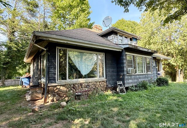 24 Cottage Street, Meriden, CT 06450