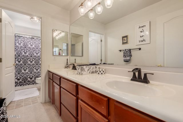 3039 E HOPE Street, Mesa, AZ 85213