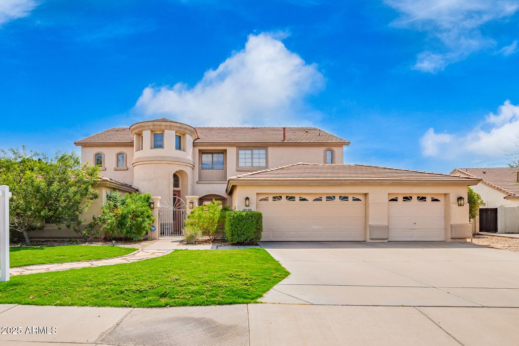 3039 E HOPE Street, Mesa, AZ 85213