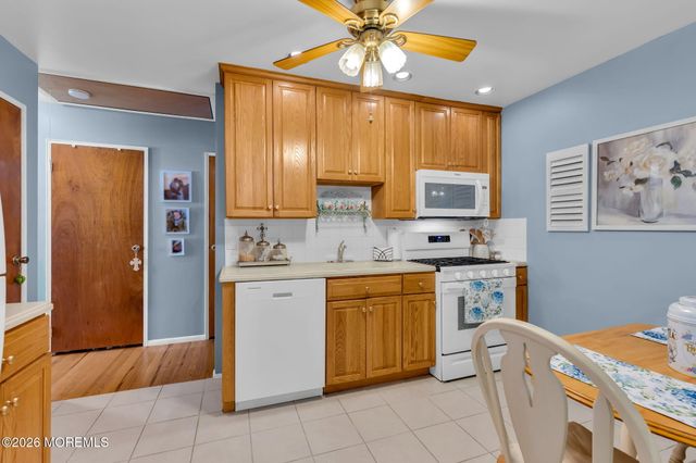 12B Cardinal Street, Manchester, NJ 08759