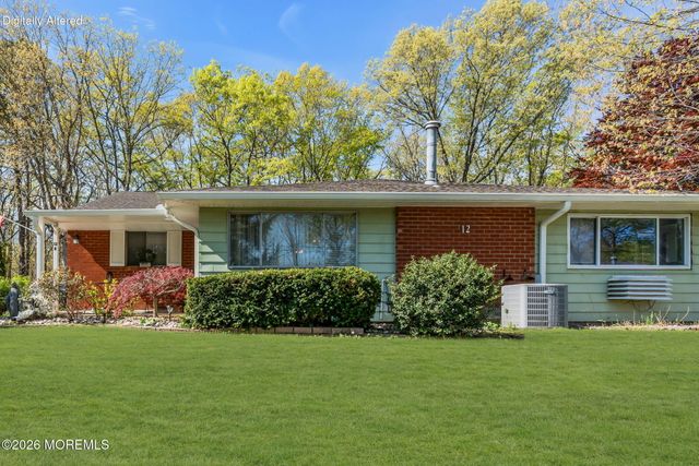 12B Cardinal Street, Manchester, NJ 08759