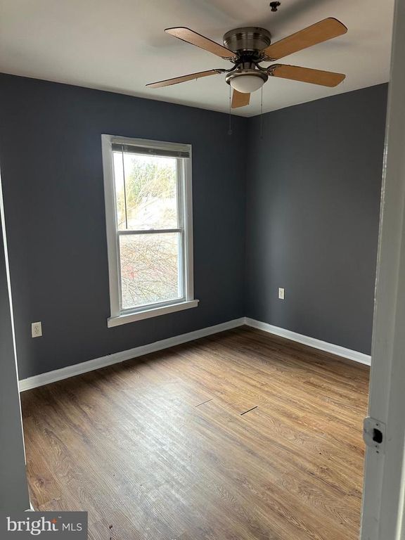 Image 11 of property listing at 1706 W LEXINGTON ST, Baltimore, MD 21223