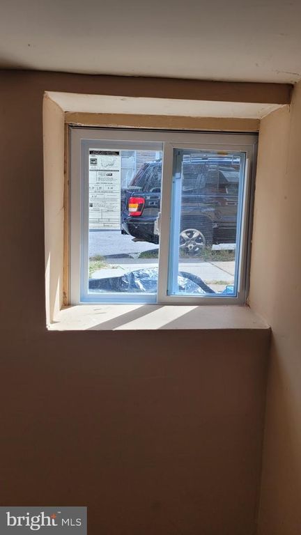 Image 2 of property listing at 1706 W LEXINGTON ST, Baltimore, MD 21223