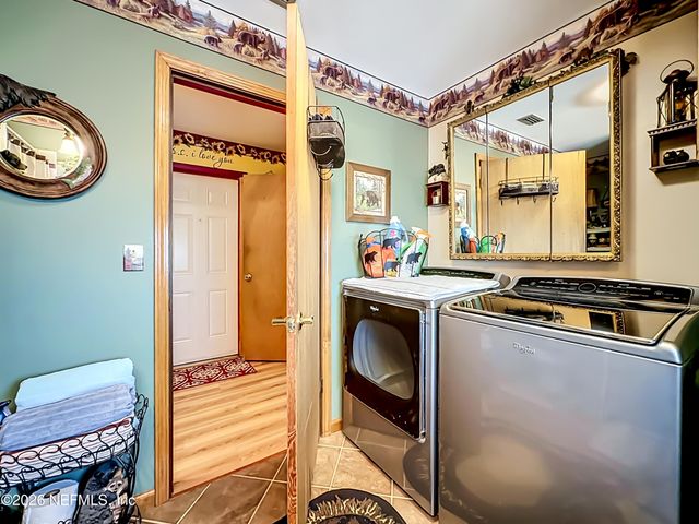 110 PATCH Street, Interlachen, FL 32148
