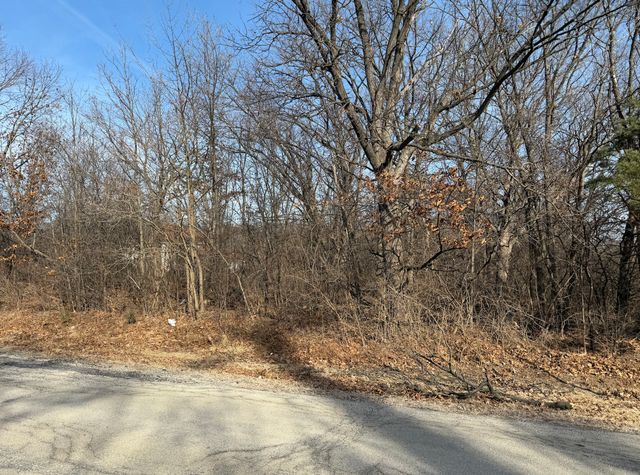 1365 Gordon Lane, Lemont, IL 60439