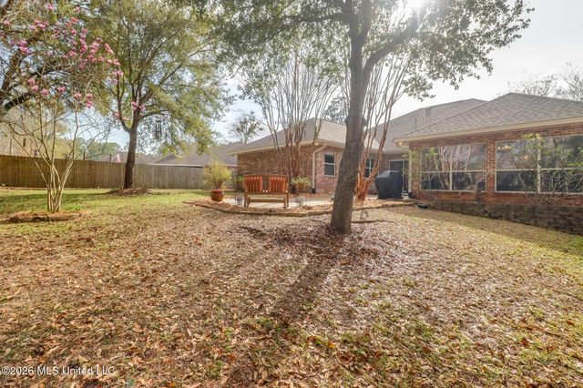 6423 Iona Street, Diamondhead, MS 39525