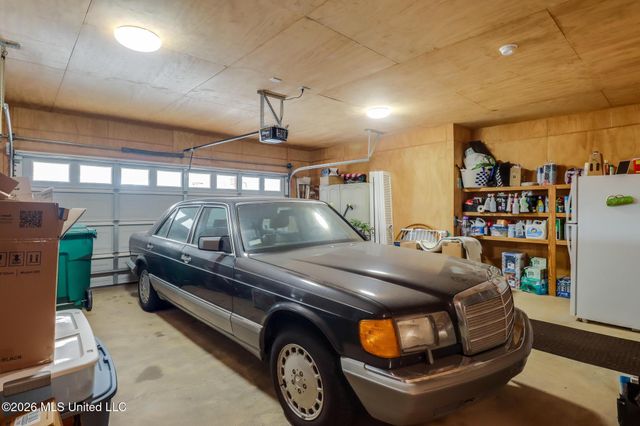 6423 Iona Street, Diamondhead, MS 39525