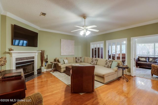 6423 Iona Street, Diamondhead, MS 39525