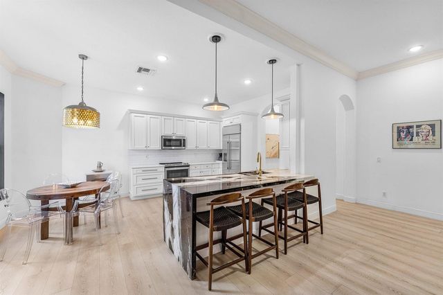 2068 Wightman Drive, Wellington, FL 33414