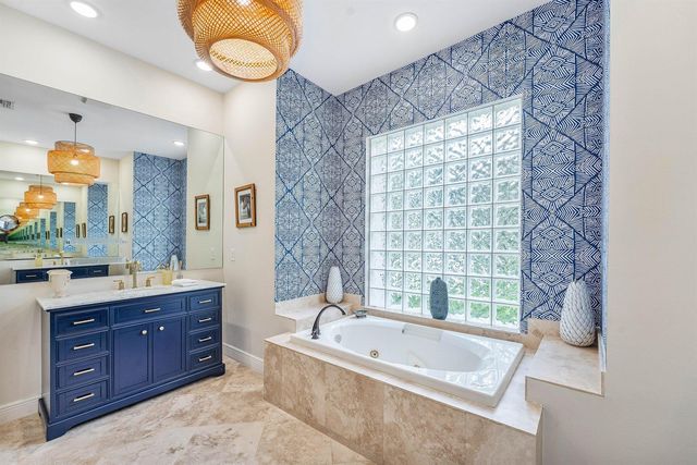 2068 Wightman Drive, Wellington, FL 33414