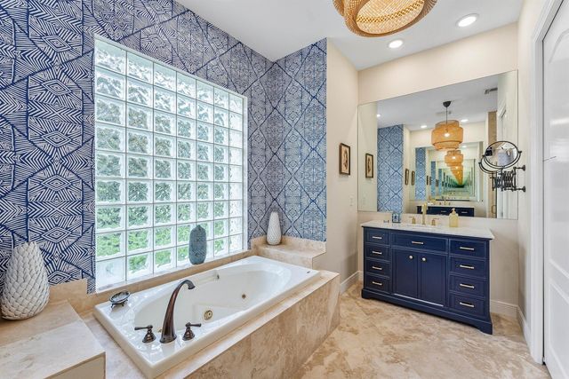 2068 Wightman Drive, Wellington, FL 33414
