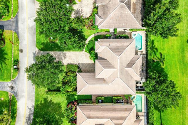2068 Wightman Drive, Wellington, FL 33414
