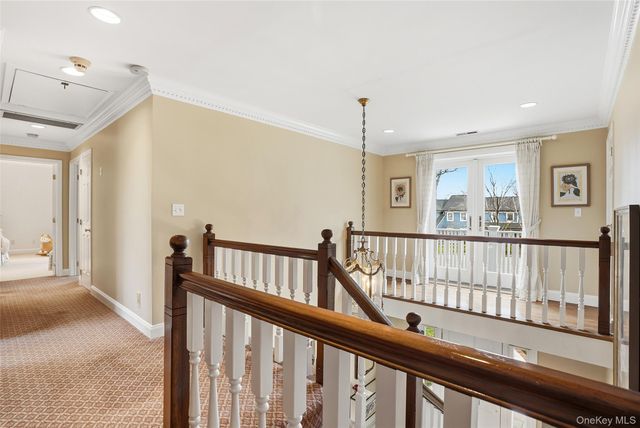 4 Ellis Court, Rye, NY 10580