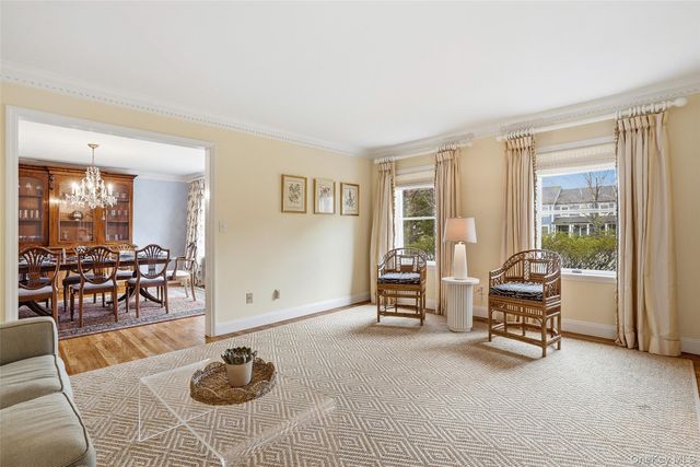 4 Ellis Court, Rye, NY 10580