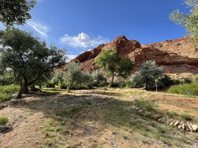 1389 E POWERHOUSE LN, Moab, UT 84532